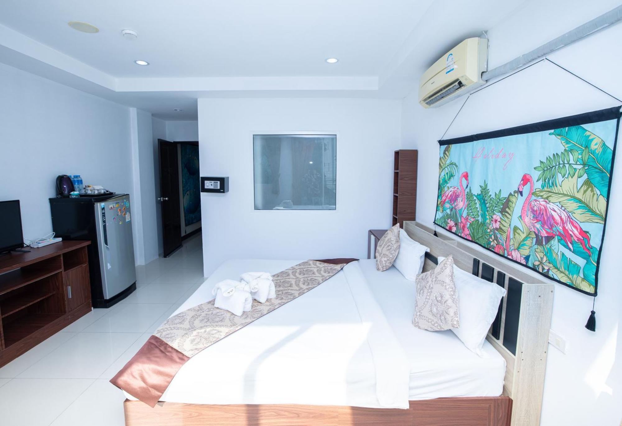 Patong Happy 99 Guest House מראה חיצוני תמונה