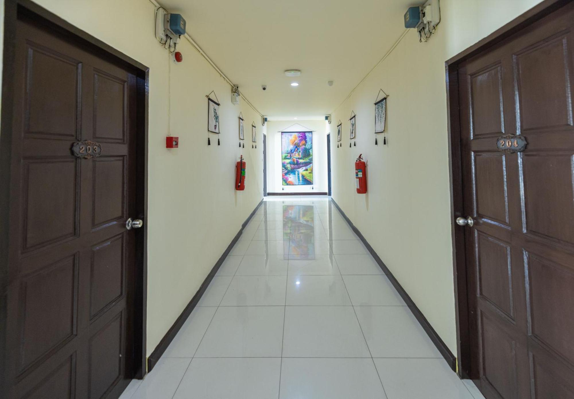 Patong Happy 99 Guest House מראה חיצוני תמונה