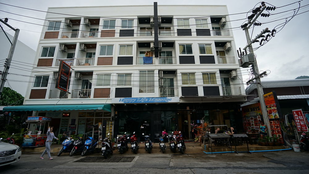 Patong Happy 99 Guest House מראה חיצוני תמונה