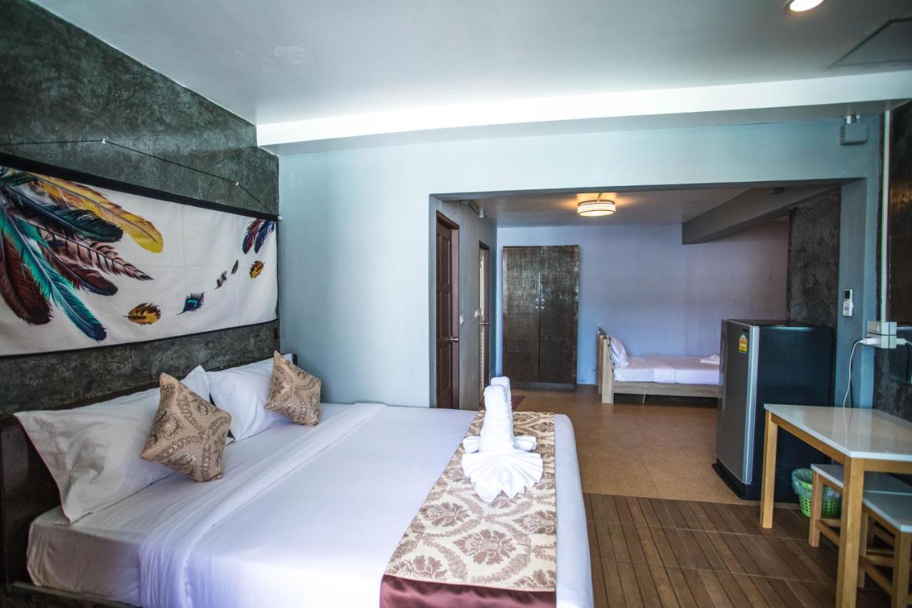 Patong Happy 99 Guest House מראה חיצוני תמונה